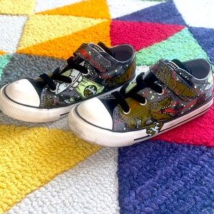Converse Dino
